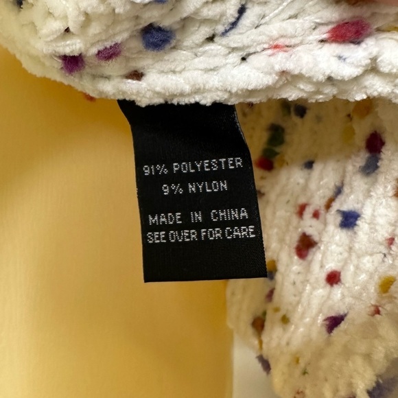 I.N. San Francisco White V-neck with Multicolor Specks size M - Picture 8 of 8